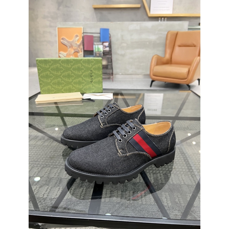 G*u*i leather shoes